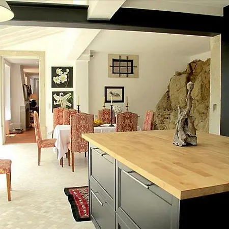Heart Of - Amazing Views, Pool & Garden Hébergement de vacances