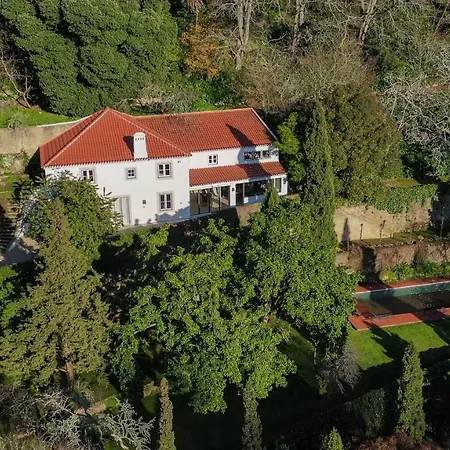 Heart Of - Amazing Views, Pool & Garden Holiday home Sintra